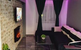 Divine House Straja